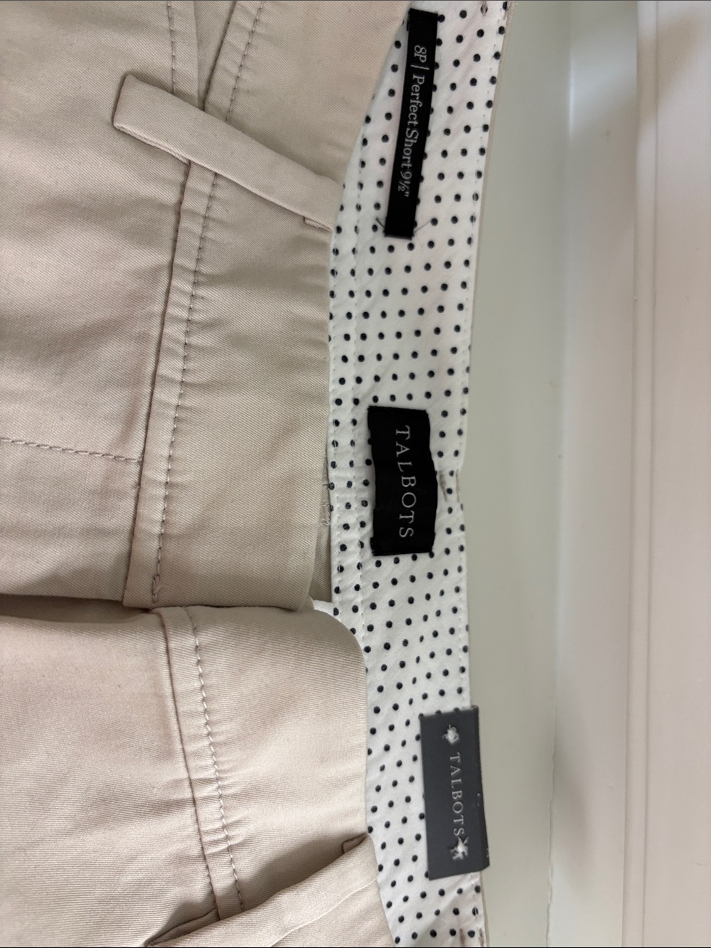 Talbots Perfect Short Pants in Light Beige - Picture 4 of 5